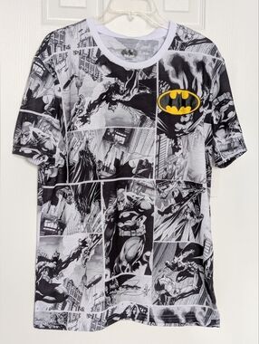 NWT Batman Men's (Medium) Black & White Newspaper/Comic-Panel Tee/T-shirt/ Top